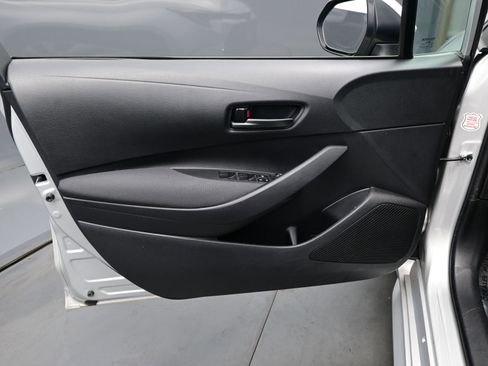 Used 2024 Toyota Corolla LE image 9