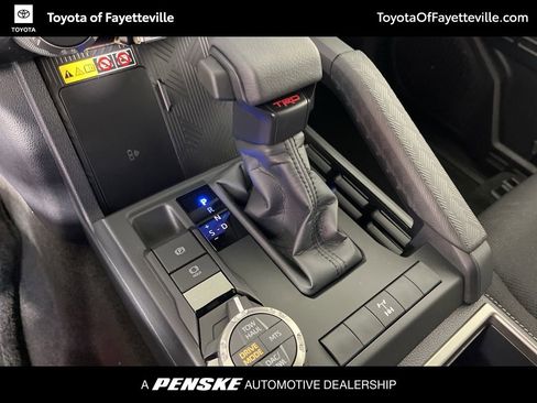 New 2026 Toyota 4Runner TRD Off-Road AWD/4WD image 33