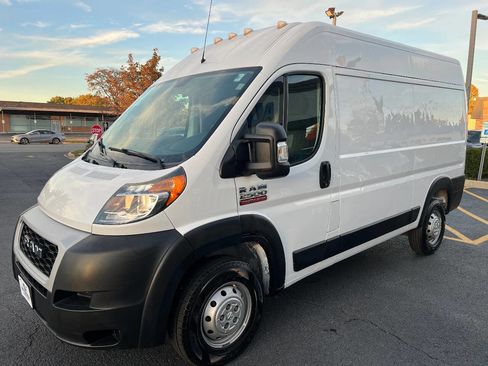 Used 2021 RAM ProMaster 2500 image 6