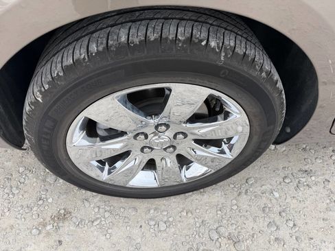 Used 2012 Buick LaCrosse Premium image 11