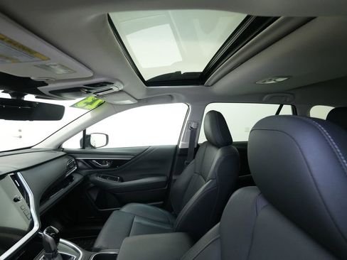 Used 2023 Subaru Outback Limited image 20