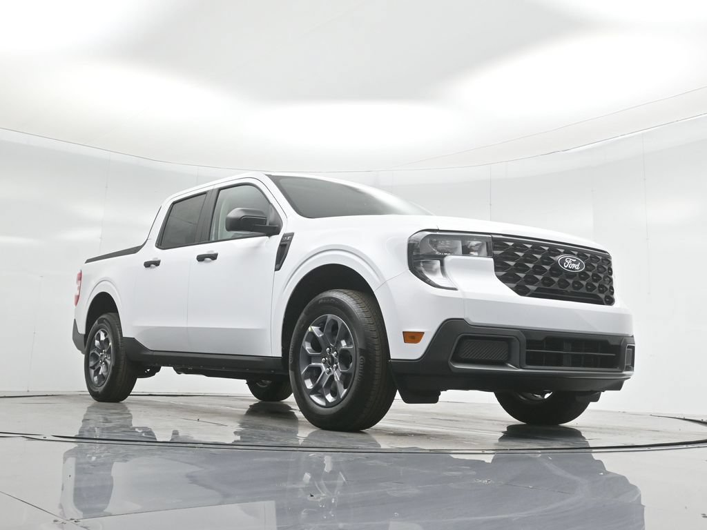 Used 2025 Ford Maverick XLT FWD image 46