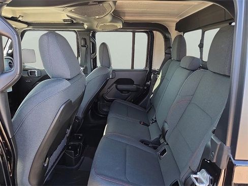 New 2026 Jeep Gladiator Rubicon image 7