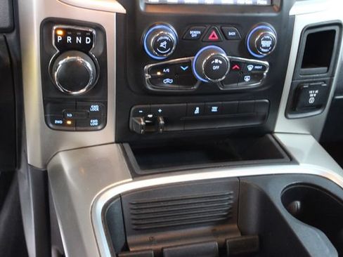 Used 2016 RAM 1500 Classic SLT w/ SLT Plus D←cor Group AWD/4WD image 20
