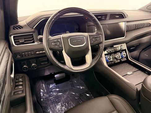 Used 2024 GMC Yukon Denali w/ Denali Reserve Package AWD/4WD image 22