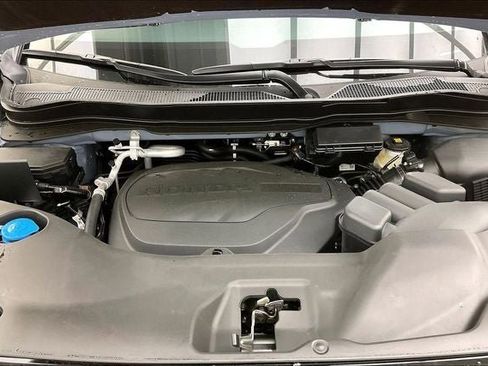 New 2026 Honda Ridgeline Black Edition image 13