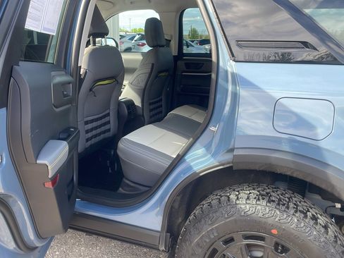 Used 2025 Ford Bronco Sport Badlands w/ Sasquatch Badlands Package AWD/4WD image 26