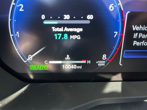 Used 2025 Toyota Land Cruiser image 17