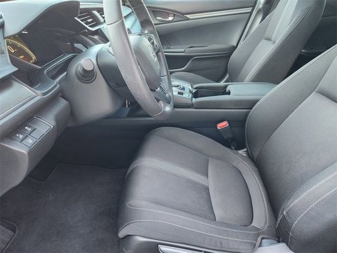 Used 2020 Honda Civic LX image 9
