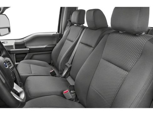 Used 2019 Ford F250 XLT w/ XLT Premium Package AWD/4WD image 6