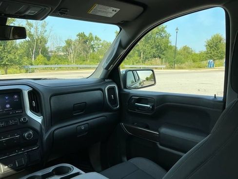 Used 2020 Chevrolet Silverado 1500 LT AWD/4WD image 28