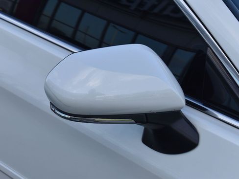 Used 2020 Toyota Avalon Limited w/ Advanced Safety Package FWD image 17