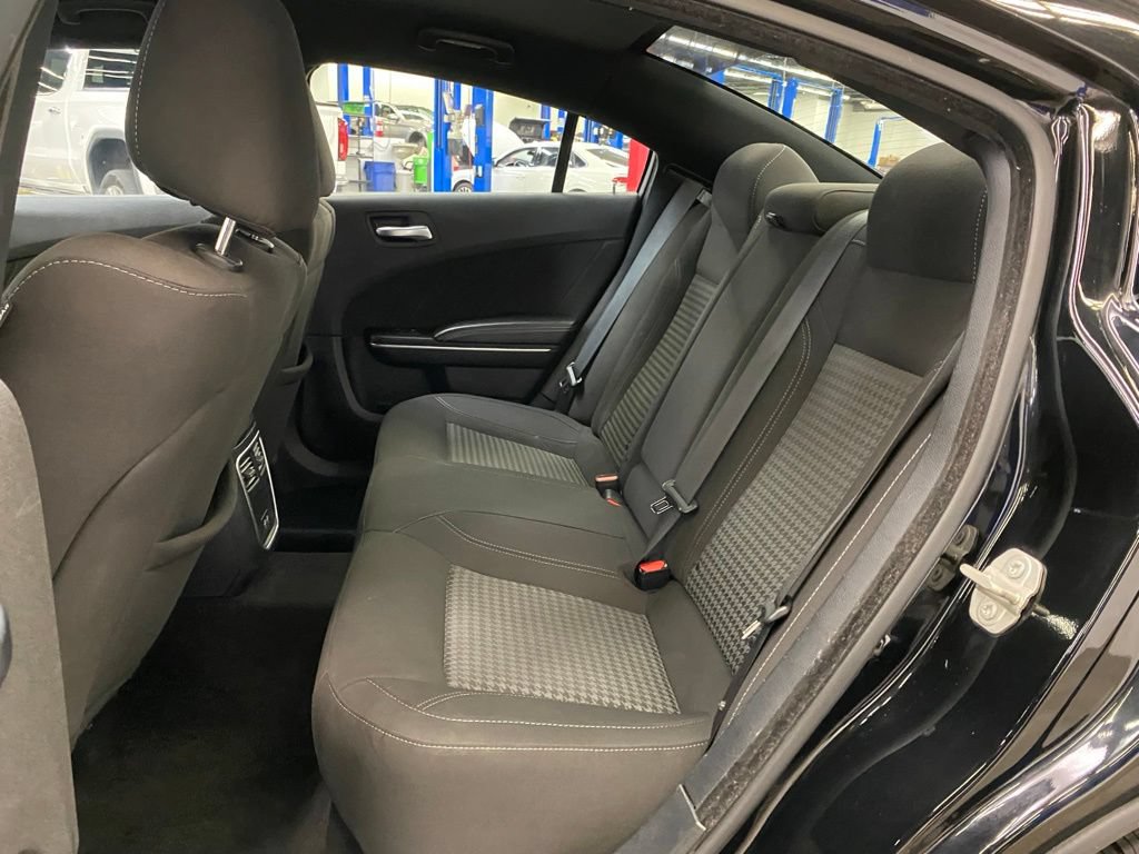 Used 2023 Dodge Charger SXT RWD image 11