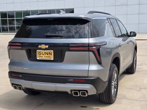 Certified 2026 Chevrolet Traverse LT w/ Driver Confidence Package AWD/4WD image 7
