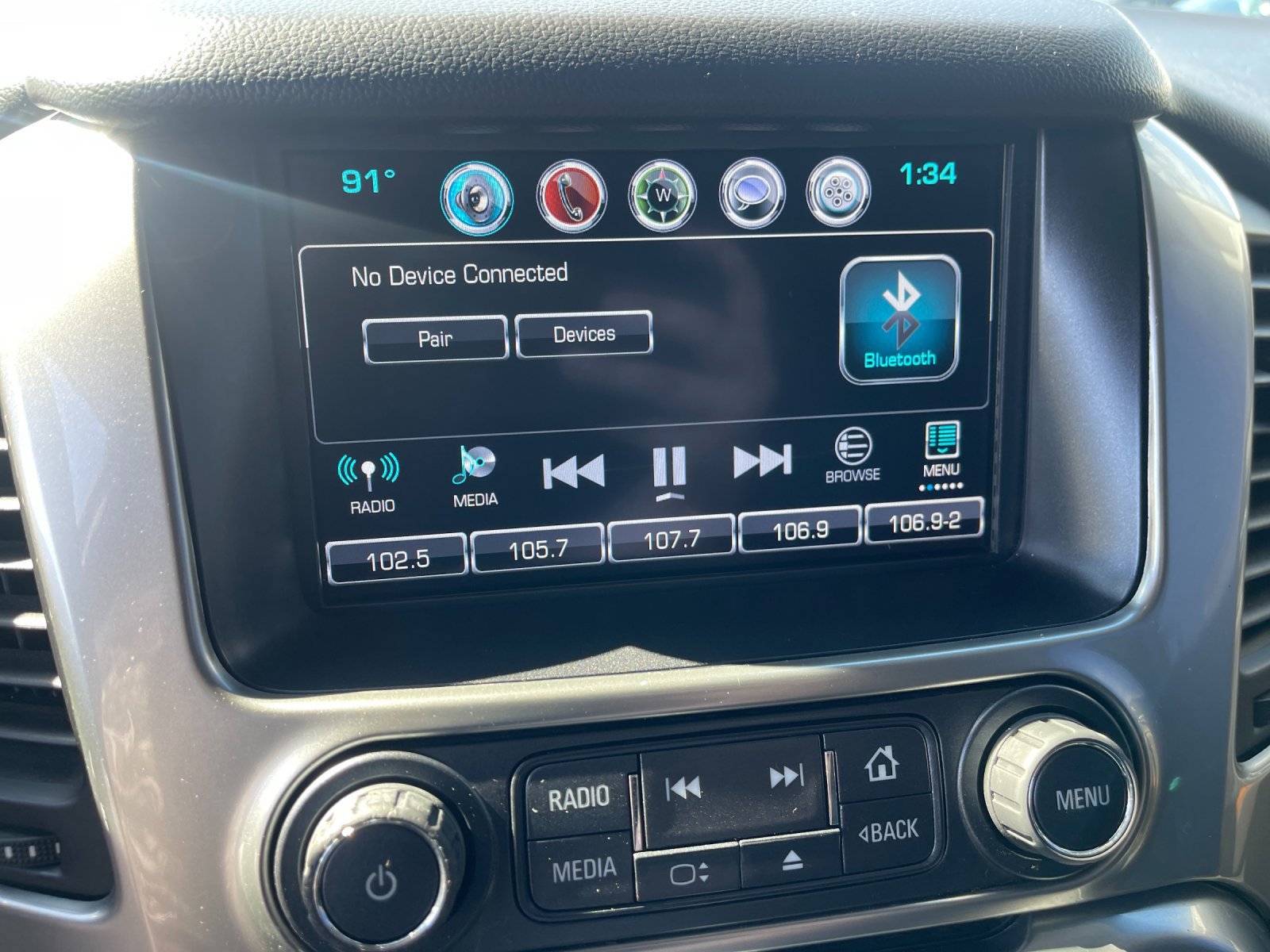 Used 2018 Chevrolet Suburban Premier AWD/4WD image 25