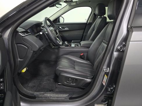 Used 2023 Land Rover Range Rover Velar S image 4