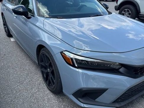 Used 2024 Honda Civic Sport image 2