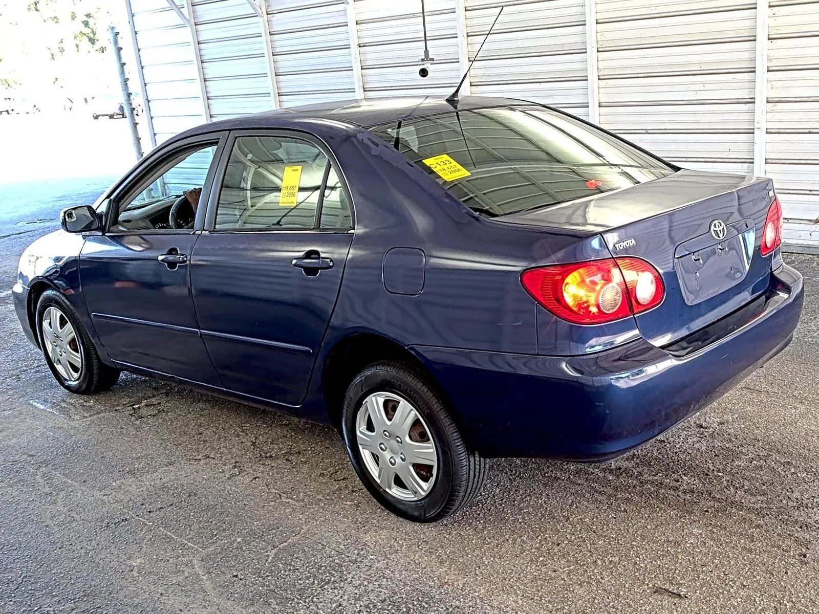 Used 2006 Toyota Corolla LE w/ Audio Value Pkg FWD image 2