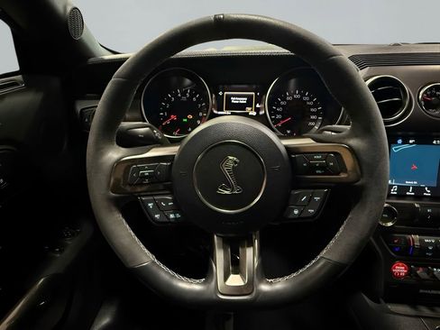 Used 2017 Ford Mustang Shelby GT350 RWD image 19
