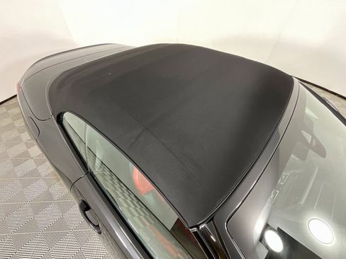 Used 2025 BMW 840i Convertible w/ M Sport Professional Package image 26