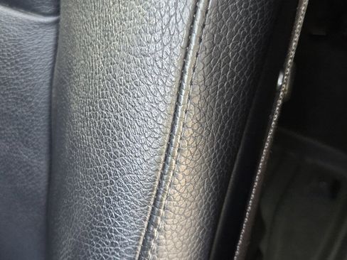 Used 2019 Volvo XC90 T6 Momentum w/ Advanced Package image 16