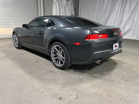 Used 2015 Chevrolet Camaro LT RWD image 5