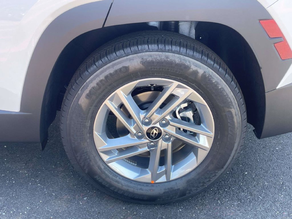 New 2026 Hyundai Tucson SE FWD image 9