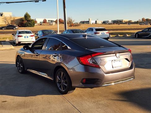 Certified 2021 Honda Civic EX image 5