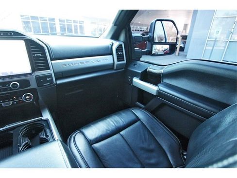 Used 2022 Ford F250 Lariat w/ Tremor Off-Road Package image 9