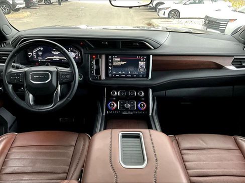 Used 2024 GMC Yukon Denali Ultimate image 15