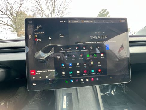 Used 2024 Tesla Model 3 Standard Range image 18