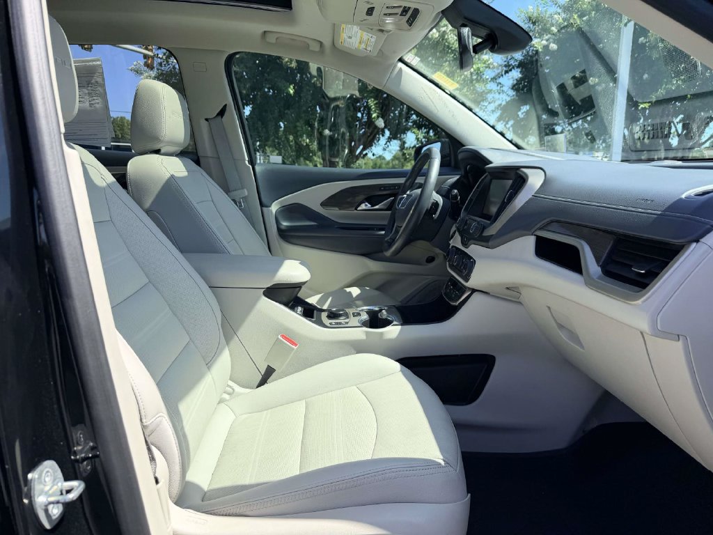Used 2023 GMC Terrain Denali AWD/4WD image 9