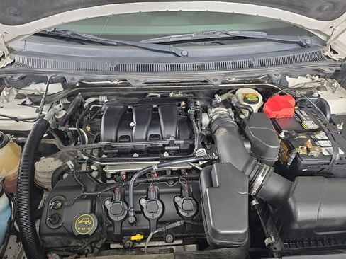 Used 2016 Ford Flex Limited w/ Limited Appearance Package image 9