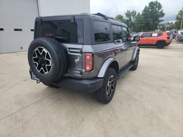 Used 2022 Ford Bronco Outer Banks AWD/4WD image 14