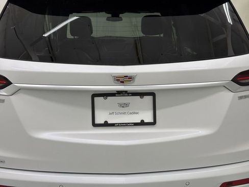 Certified 2024 Cadillac XT6 Luxury w/ LPO, Floor Liner Package AWD/4WD image 18