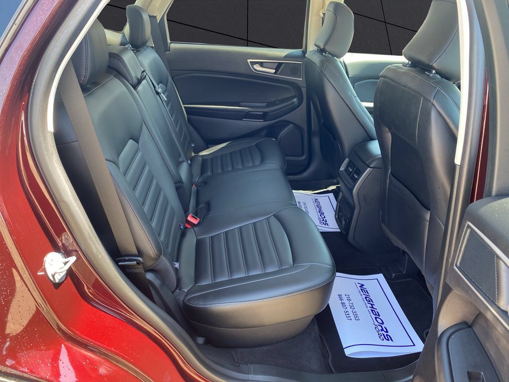 Used 2024 Ford Edge SEL w/ Convenience Package AWD/4WD image 30