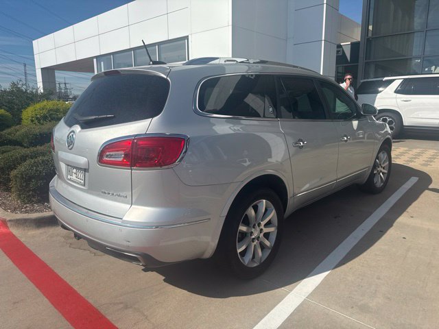 Used 2016 Buick Enclave Premium w/ Experience Buick Package FWD image 3