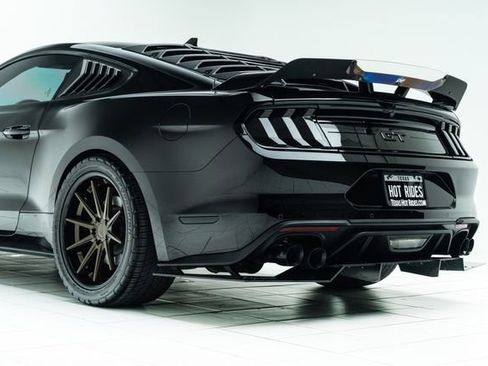 Used 2021 Ford Mustang GT Premium w/ GT Performance Package RWD image 19