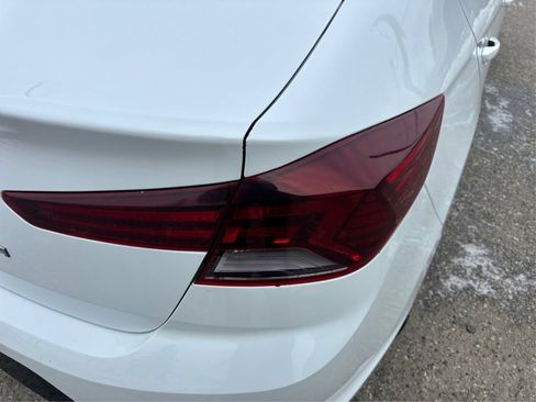 Used 2019 Hyundai Elantra Value Edition image 23