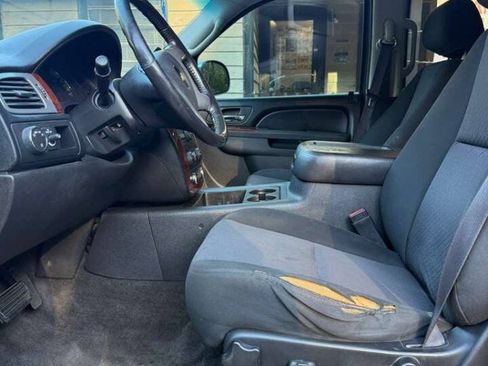 Used 2012 Chevrolet Avalanche LS RWD image 10