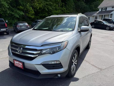 Used 2017 Honda Pilot EX-L image 2