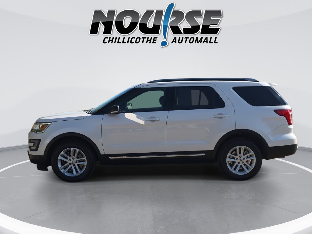 Used 2017 Ford Explorer XLT w/ Class II Trailer Tow Package FWD image 5