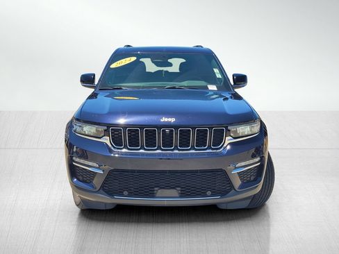 Used 2024 Jeep Grand Cherokee Limited w/ Luxury Tech Group II AWD/4WD image 2