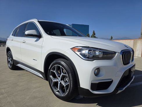 Used 2018 BMW X1 xDrive28i AWD/4WD image 5