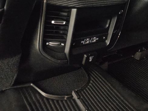 Used 2021 RAM 2500 Limited AWD/4WD image 28