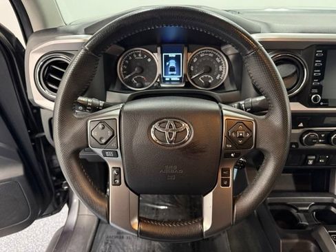 Used 2021 Toyota Tacoma SR5 RWD image 23