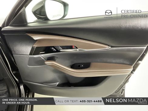 Certified 2025 MAZDA CX-30 AWD 2.5 S w/ Premium Package image 21