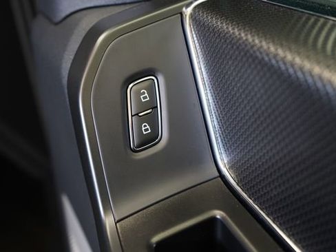 Used 2025 Ford F150 Raptor AWD/4WD image 59