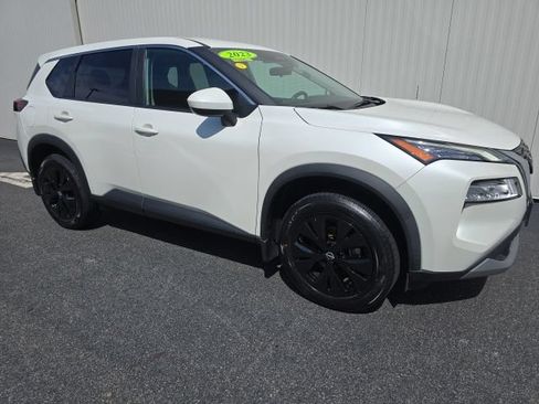 Used 2023 Nissan Rogue SV AWD/4WD image 1