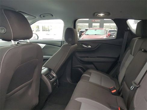 Used 2024 Chevrolet Blazer LT w/ Midnight/Sport Edition image 8